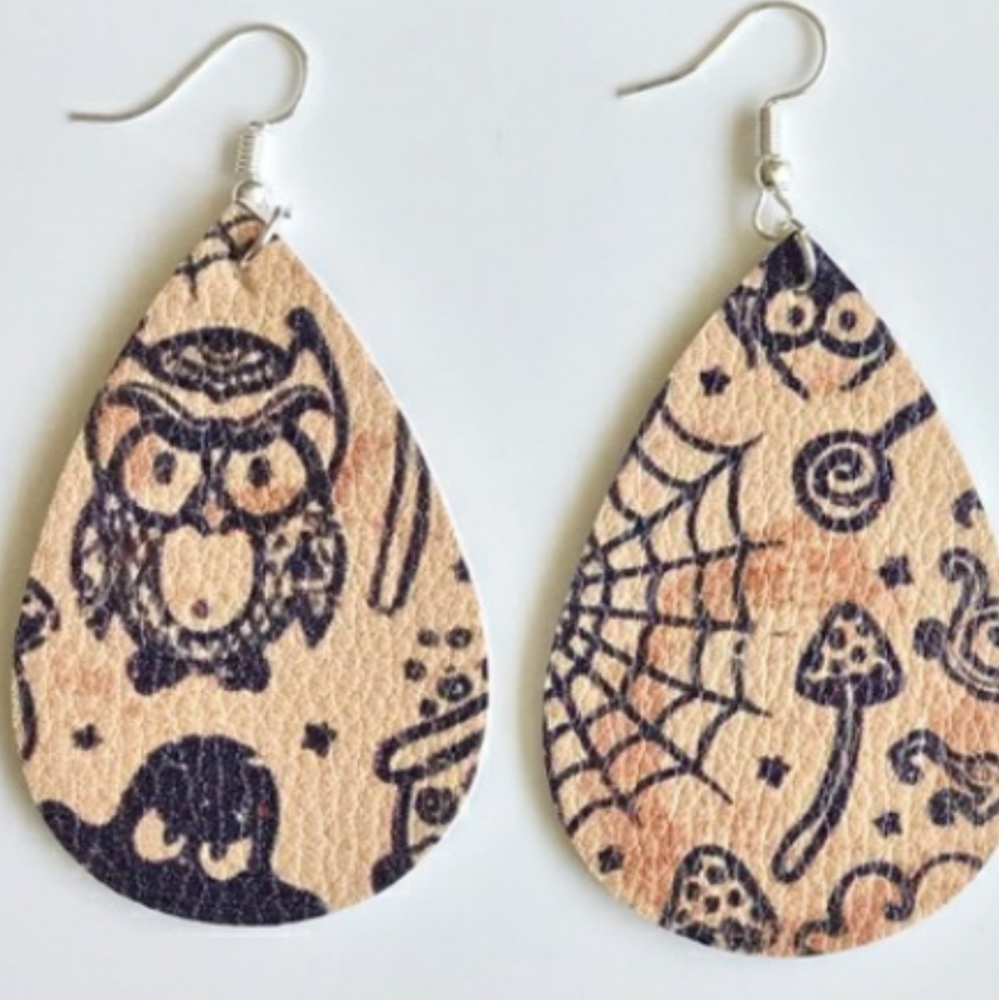 Halloween Boutique Earrings New 🎃🍁